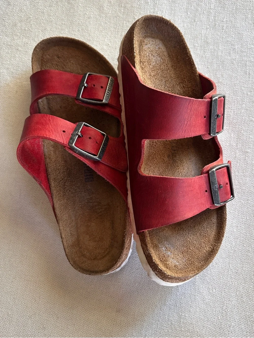 Birkenstock Arizona Red Oiled Leather Slide Sandals EU 39 / US 8.5-9